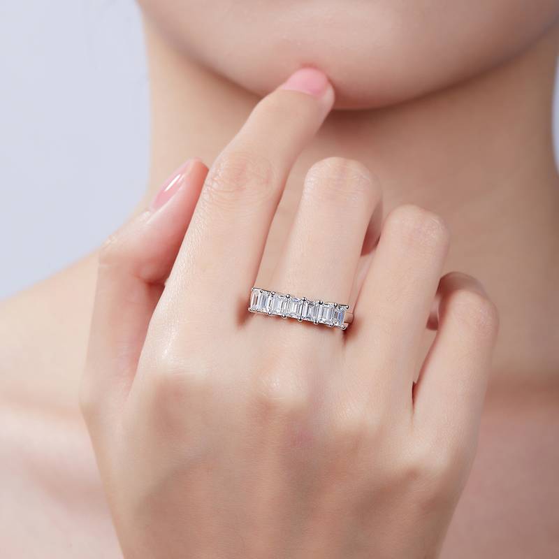 Rectangular S925 silver plated platinum moissanite diamond women's ring 2.1 carats D-grade